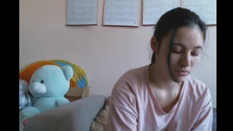 Bella online show from February 18, 2025, 11:00 am