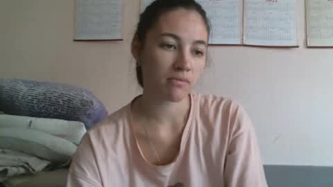 Bella online show from October 13, 2025, 9:31 am