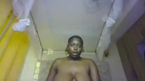 prettydulce online show from June 28, 2026, 3:07 pm