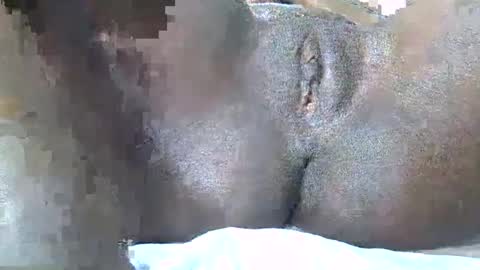 Prettiesexxy online show from November 24, 2025, 6:40 pm