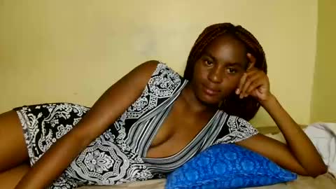 Snapshot of prettygoddess1 chatting on May 24, 2026, 4:12 pm Mary online show from May 24, 2026, 4:12 pm