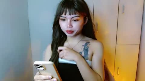 Snapshot of prettyjulian chatting on January 27, 2025, 4:30 am SEXY JULIA online show from January 27, 2025, 4:30 am