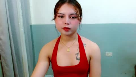 Snapshot of prettyjulian chatting on April 8, 2026, 1:05 am SEXY JULIA online show from April 8, 2026, 1:05 am