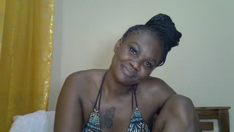 Snapshot of prettyliz30 chatting on July 2, 2026, 3:23 am LILIAN online show from July 2, 2026, 3:23 am