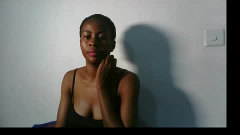 evelyn online show from October 5, 2025, 11:24 pm