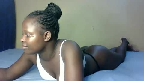 Melly online show from October 21, 2025, 6:47 am