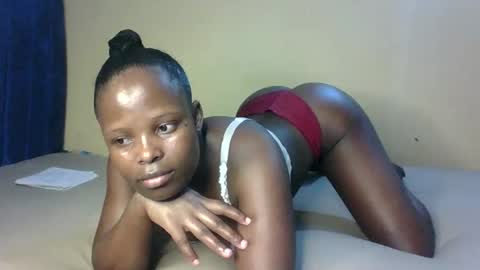 Melly online show from November 2, 2025, 6:10 pm