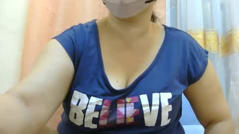 Nhing online show from October 3, 2025, 2:58 pm