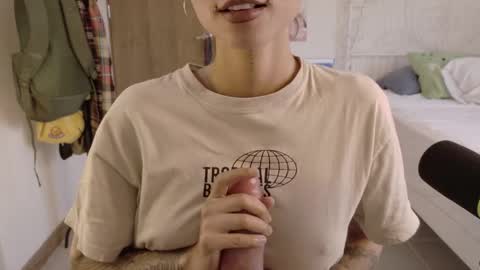 Juli online show from April 27, 2026, 10:19 pm