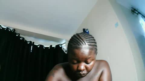 prettyreen online show from March 17, 2026, 6:17 am