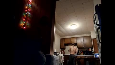 prettysolid7 online show from February 21, 2026, 8:15 am