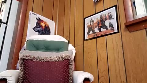 prettysolidd7 online show from December 3, 2024, 11:57 pm