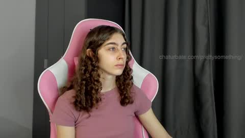 Sophie  next stream will be at Monday  i will wait you guys  online show from January 10, 2025, 5:13 pm