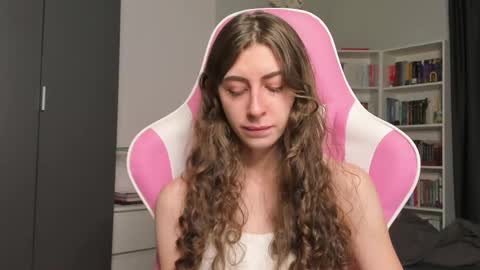 Snapshot of prettysomething chatting on May 14, 2026, 5:47 am Sophie next stream will be at Monday i will wait you guys online show from May 14, 2026, 5:47 am