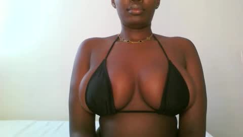 prettyvishy online show from February 11, 2025, 12:48 pm