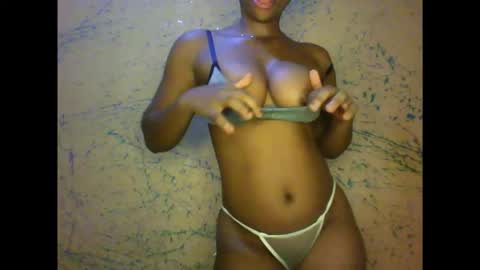 prettyxxpac online show from March 8, 2026, 4:27 am