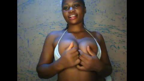 prettyxxpac online show from March 25, 2026, 1:55 am