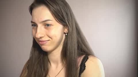 prettyyy_angel online show from October 2, 2025, 1:51 pm