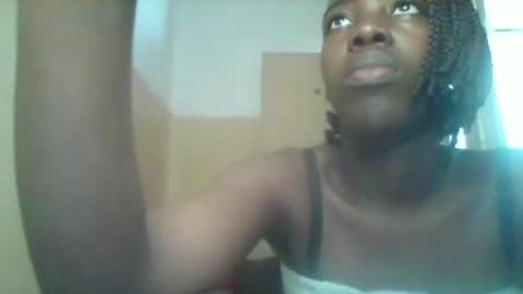 prettyzuzu online show from September 20, 2025, 7:31 am