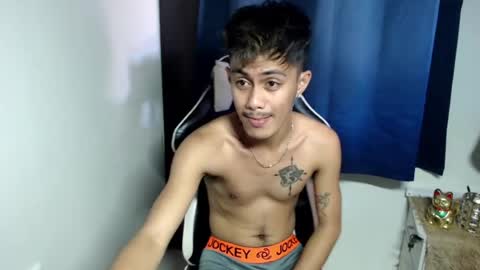 Snapshot of prince_gray69 chatting on July 17, 2026, 5:47 am Prince online show from July 17, 2026, 5:47 am