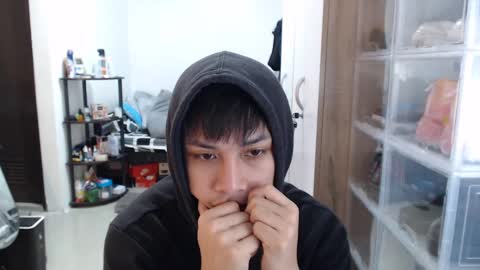 Snapshot of princeadrianx chatting on March 5, 2025, 7:16 am Prince Adrian online show from March 5, 2025, 7:16 am