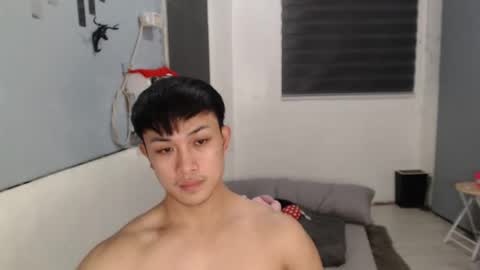 Snapshot of princeadrianx chatting on November 5, 2025, 5:24 pm Prince Adrian online show from November 5, 2025, 5:24 pm