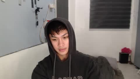 Snapshot of princeadrianx chatting on November 8, 2025, 5:01 pm Prince Adrian online show from November 8, 2025, 5:01 pm