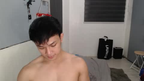 Snapshot of princeadrianx chatting on November 18, 2025, 7:18 pm Prince Adrian online show from November 18, 2025, 7:18 pm