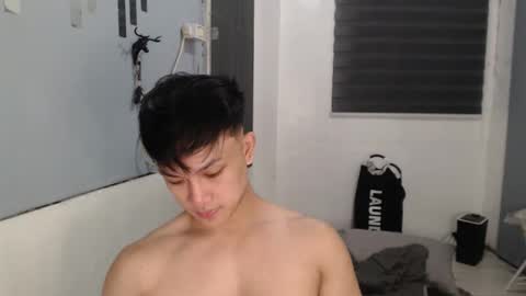 Snapshot of princeadrianx chatting on November 29, 2025, 9:29 pm Prince Adrian online show from November 29, 2025, 9:29 pm