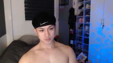 Snapshot of princeadrianx chatting on March 14, 2026, 11:15 am Prince Adrian online show from March 14, 2026, 11:15 am