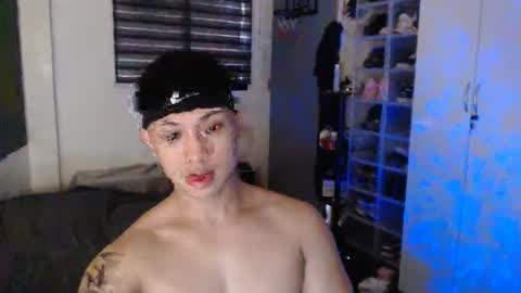 Snapshot of princeadrianx chatting on March 19, 2026, 5:55 am Prince Adrian online show from March 19, 2026, 5:55 am