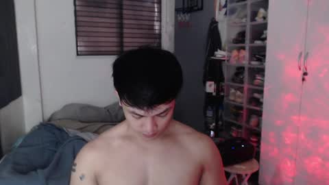 Snapshot of princeadrianx chatting on May 6, 2026, 5:35 am Prince Adrian online show from May 6, 2026, 5:35 am