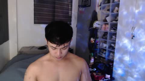 Snapshot of princeadrianx chatting on May 13, 2026, 8:01 am Prince Adrian online show from May 13, 2026, 8:01 am