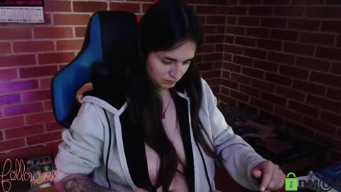 Leia online show from February 25, 2025, 4:21 pm