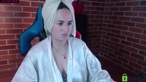 Leia online show from November 30, 2025, 1:15 pm