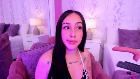 princesagabby online show from February 6, 2025, 11:48 pm