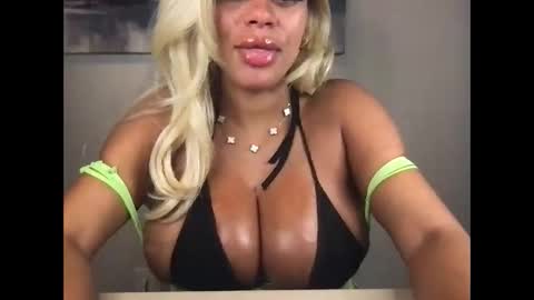 princess1tick online show from April 20, 2026, 8:10 pm