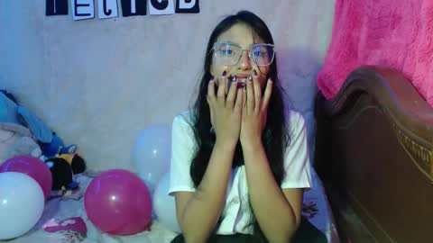  Elia  online show from October 21, 2025, 11:16 pm