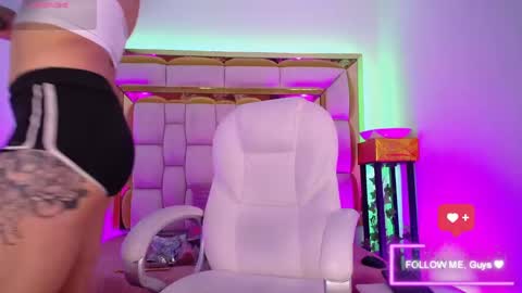 princess helena  online show from February 28, 2025, 12:43 am