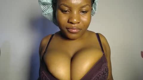 Karina online show from March 27, 2026, 8:48 am