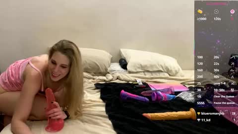 Snapshot of princess_kiki_za chatting on September 11, 2025, 7:58 pm Kiki online show from September 11, 2025, 7:58 pm