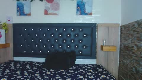 Princess Martinez online show from December 19, 2024, 4:57 pm