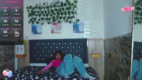 Princess Martinez online show from December 20, 2024, 2:05 pm