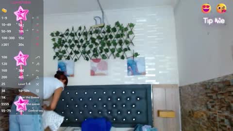 Princess Martinez online show from November 13, 2025, 4:39 pm