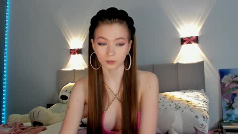 Princess Diana online show from January 4, 2025, 11:48 pm