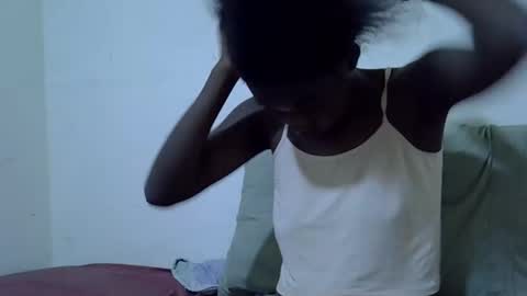 princess_scovia online show from January 19, 2026, 8:40 am