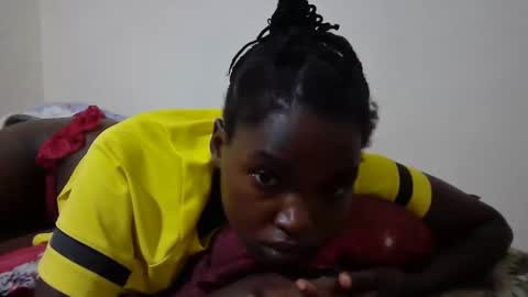 princess_scovia online show from March 6, 2026, 7:43 pm