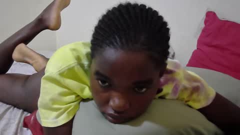 princess_scovia online show from March 20, 2026, 12:10 pm