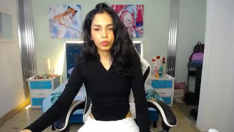Snapshot of princess_skinny18 chatting on June 1, 2026, 9:16 pm princess_skinny18 online show from June 1, 2026, 9:16 pm