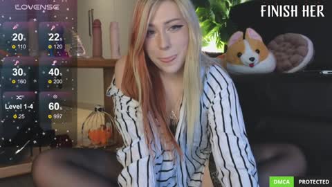 Snapshot of princess_sofiee chatting on January 13, 2025, 11:41 am Yo Im Sofiee online show from January 13, 2025, 11:41 am